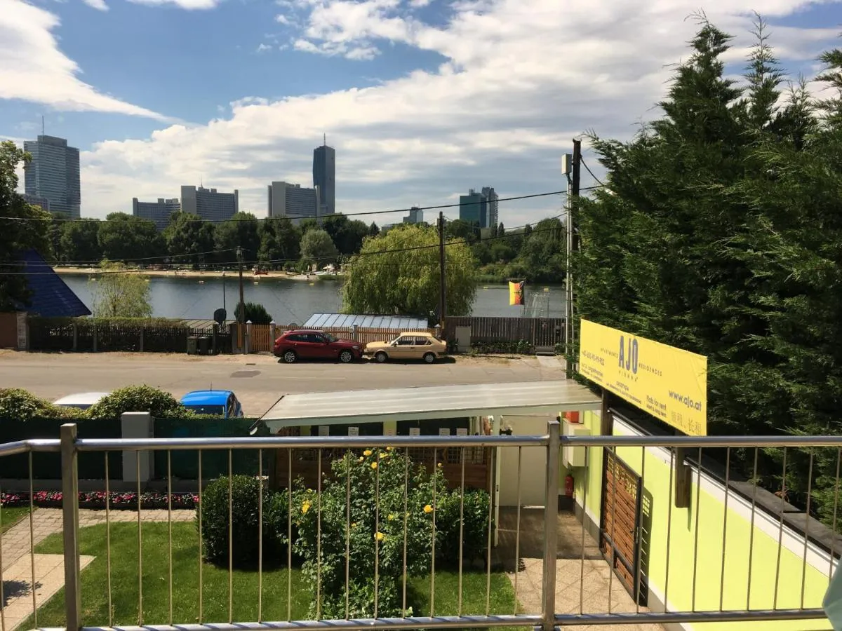 AJO Vienna Lake View – Contactless Check-in - 2