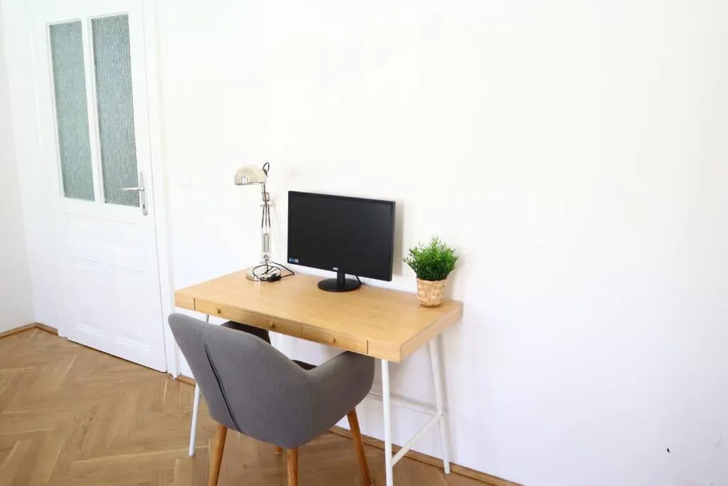 BLOOM – Cozy Apartment, 5 stops to City Center - 3