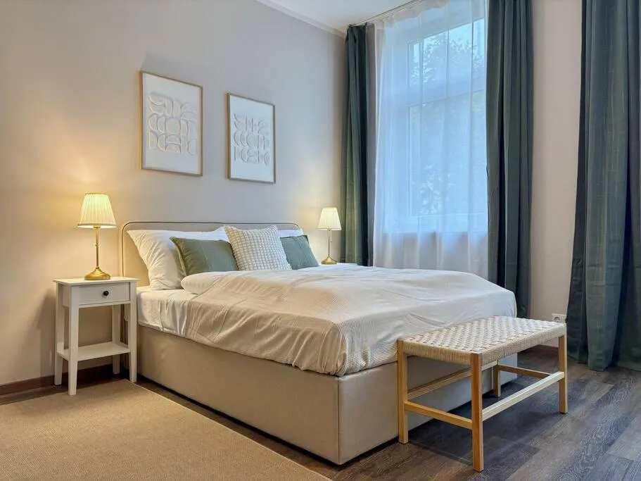 Balkon I Close to S-Bahn I 5 Minutes to Mall