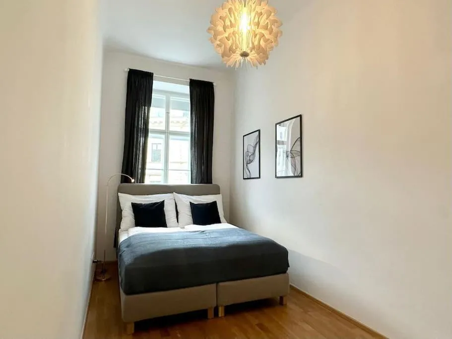 Beautiful Apartment Top Location - 2