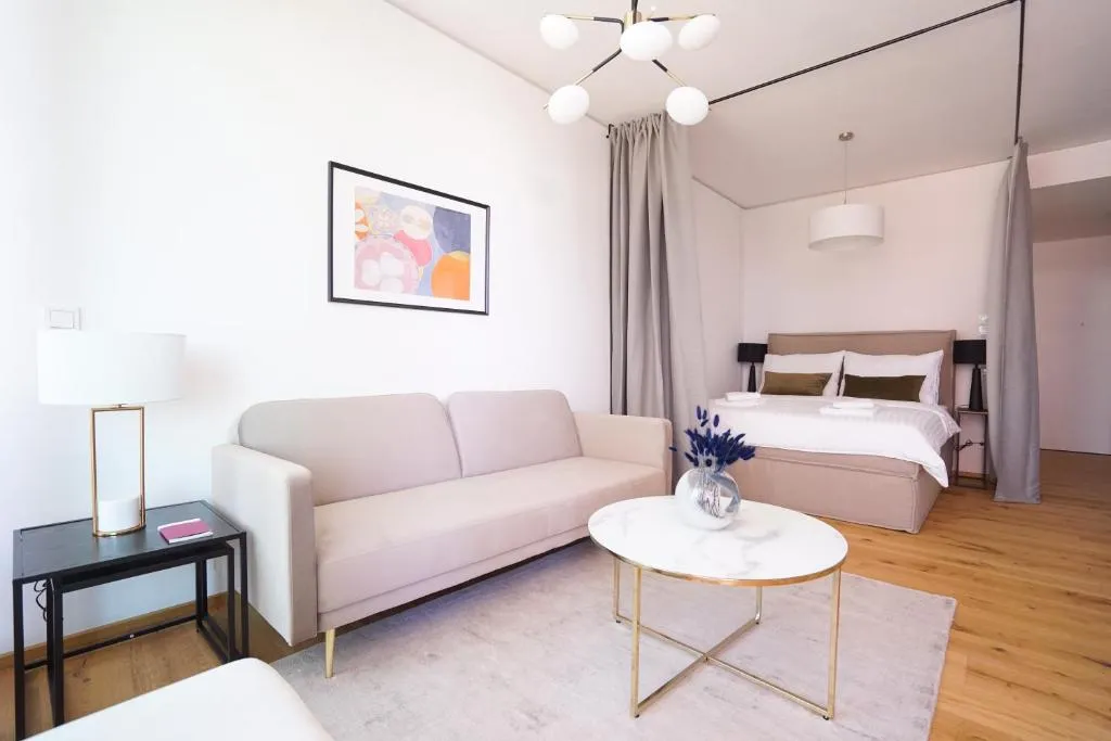 Boutique Studio with Terrace and Pool