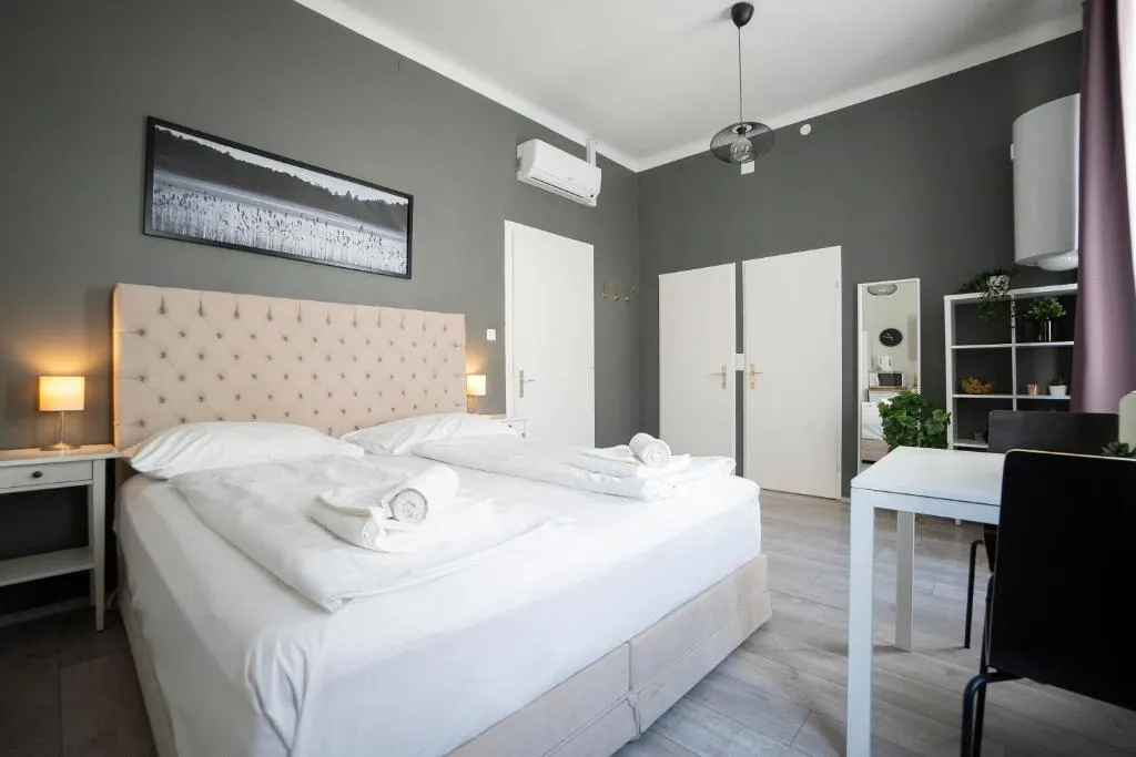 Bright ,cozy , central and cute studio in Vienna
