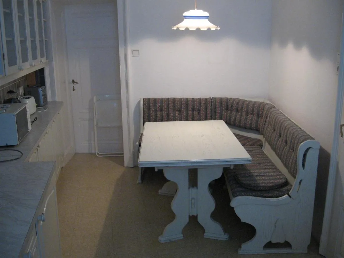 Carlton Suites - 3