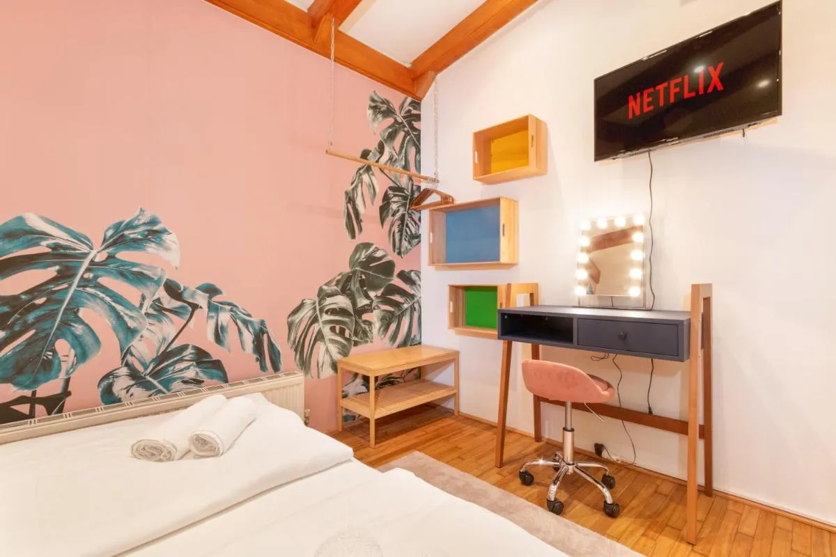 Citycenter – Netflix – AC – HappyStay - 3