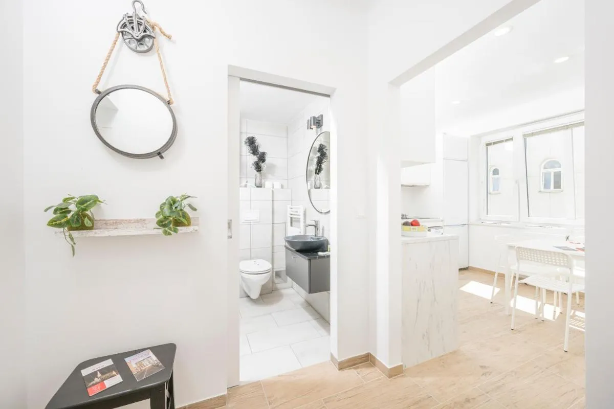 Hideaway Favoriten - 3