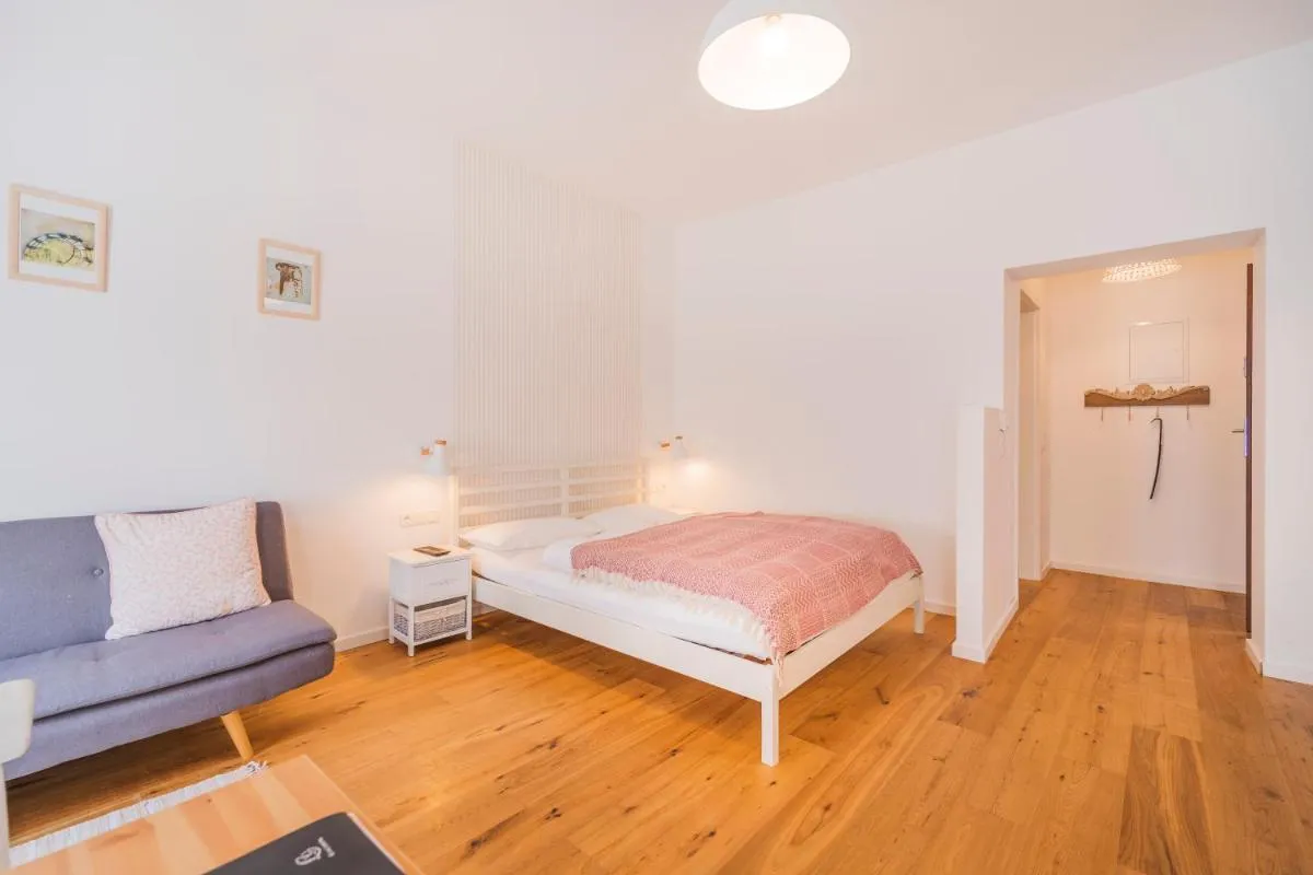 La Perla Vintage-Apartments - 2
