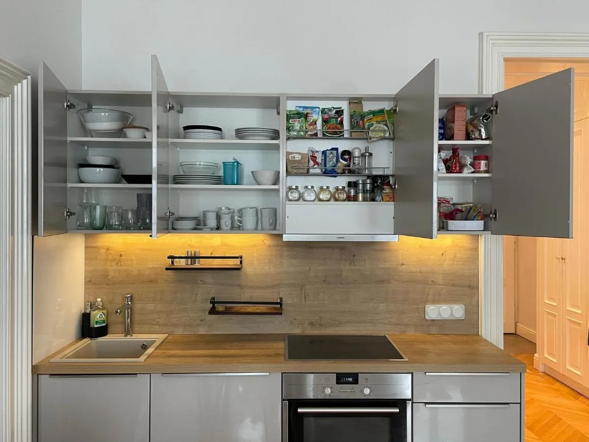 Luxury 2BR Apartment Neubaugasse - 2