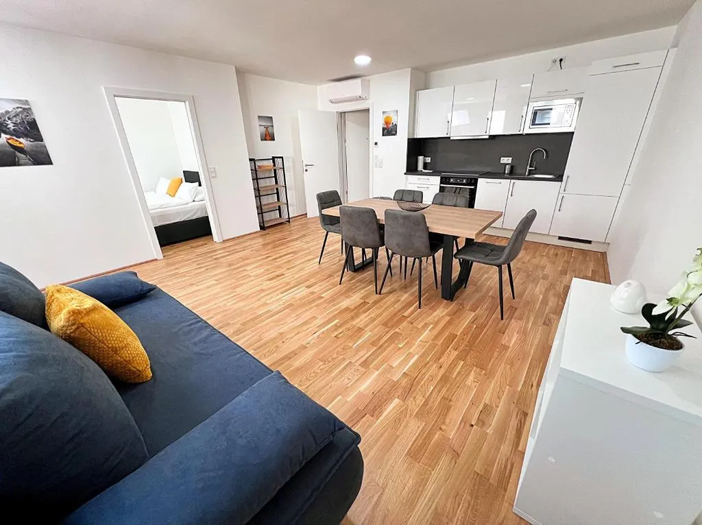 Modern, New, next to Metro – GG13 Apartments Vienna