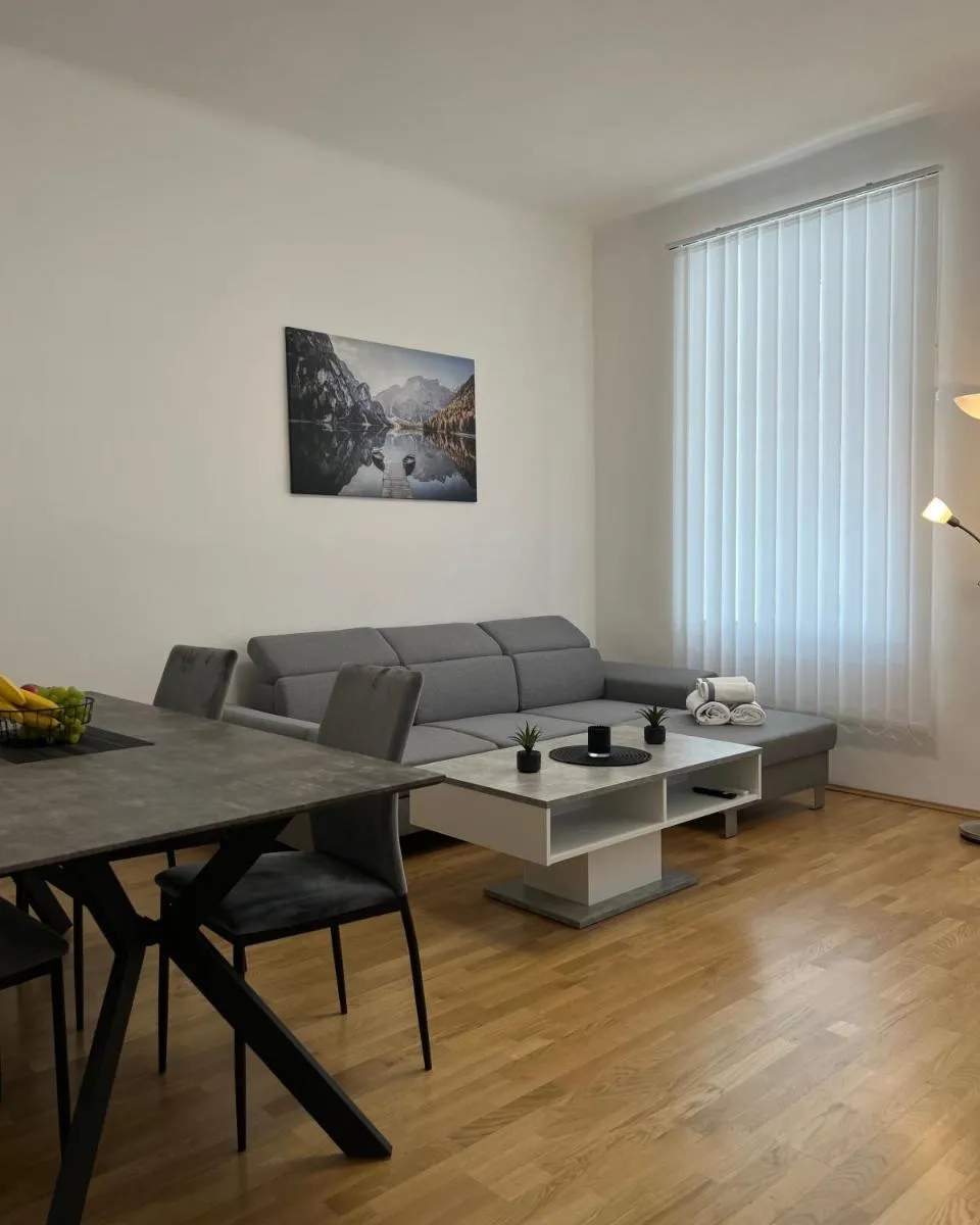 Modernes Juwel in zentraler Lage - 3