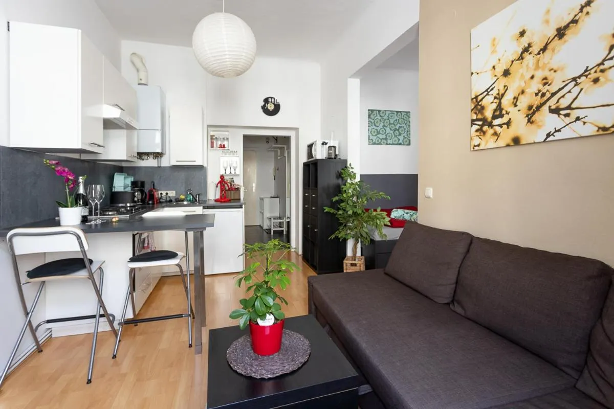 NEW ShalalaLiving Vienna – Cosy Home Meidlinger Markt KG12 - 2