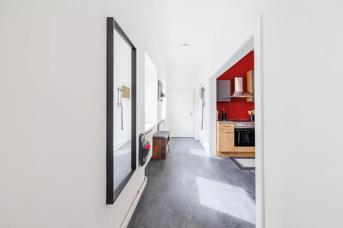 NEW ShalalaLiving Vienna Spacious Home for Family & Friends - 2