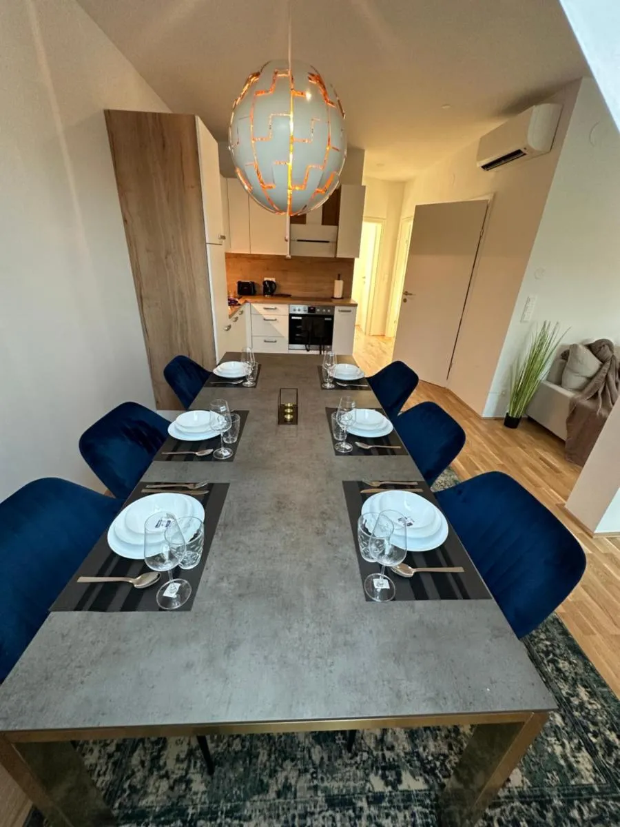 New Apartment with Spacious Balcony 18 - 3