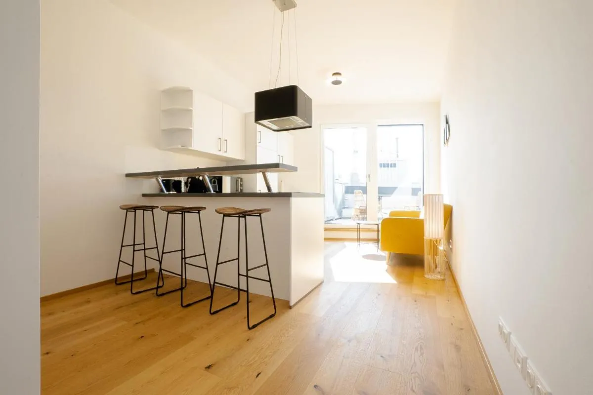 OrestaLiving – Penthouse with private terrace - 3