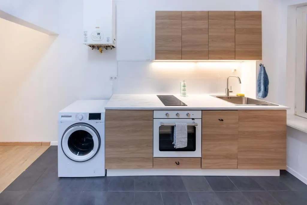 Second District Charming Flat - 3
