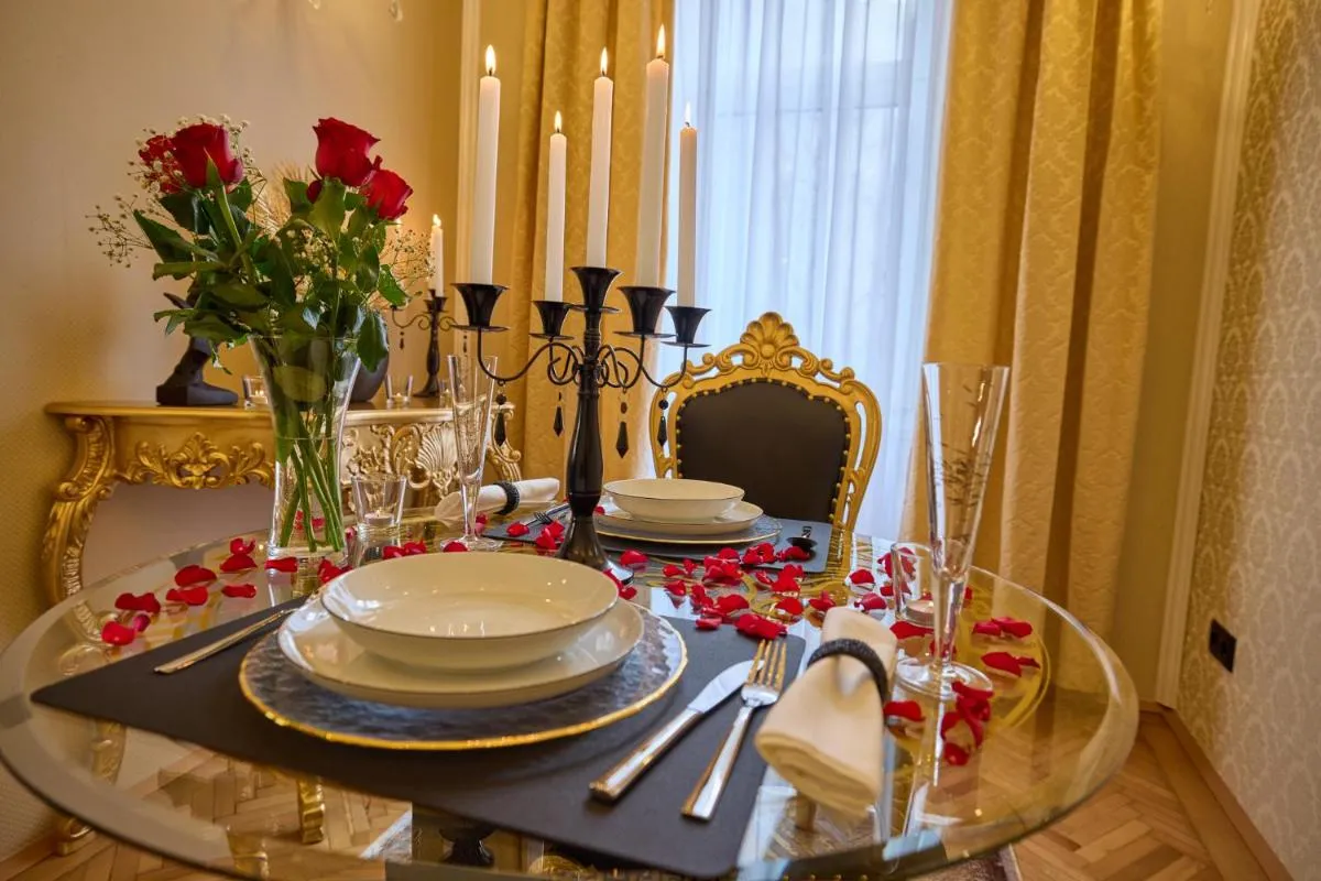 Sophie’s Place – Love Edition - 2