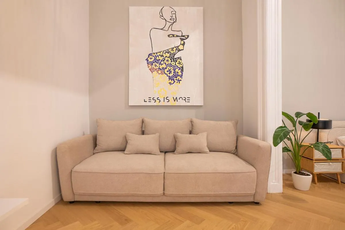 Spacious 110м2 flat in the city center - 3