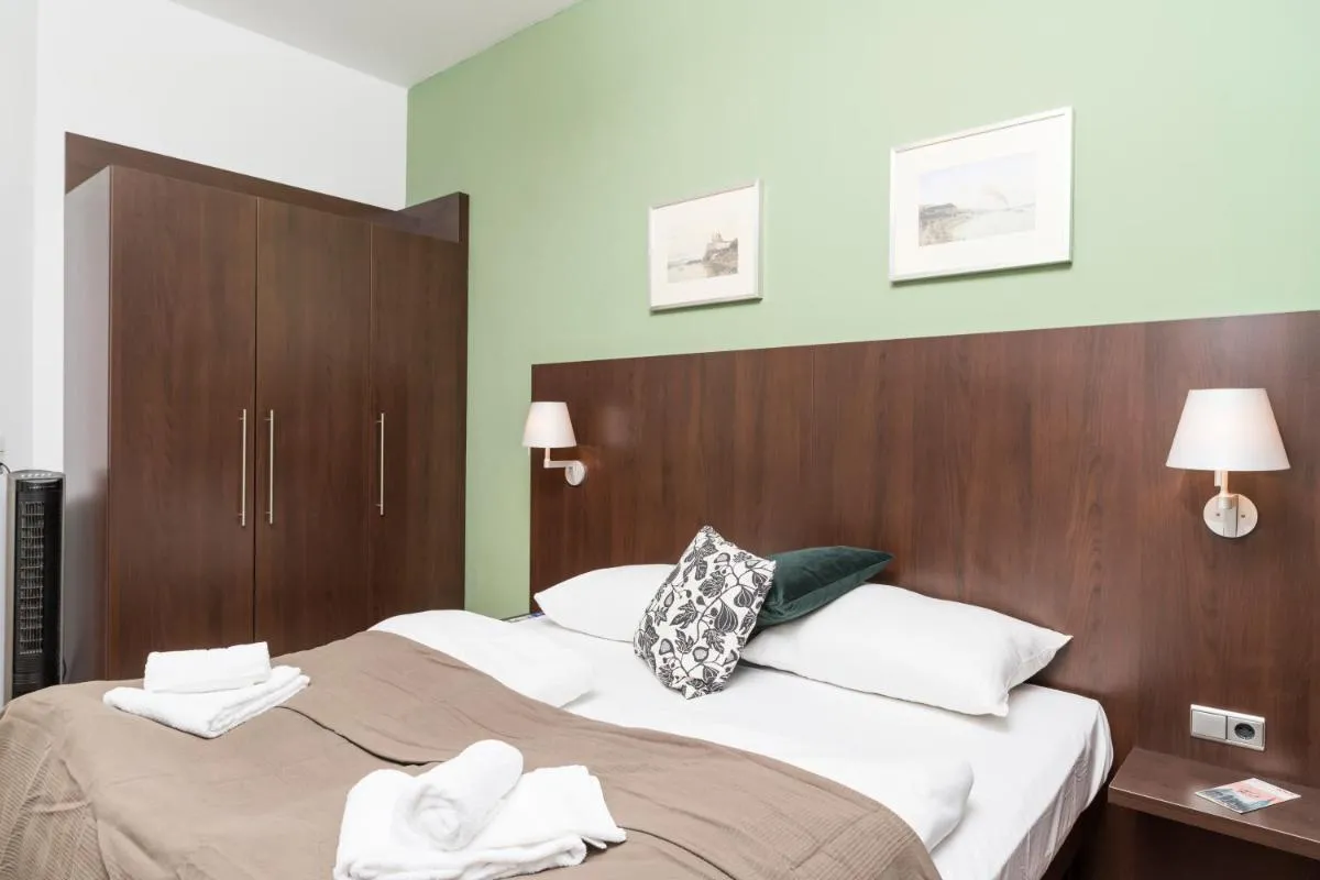 Stephansdom Premium Apartments - 2
