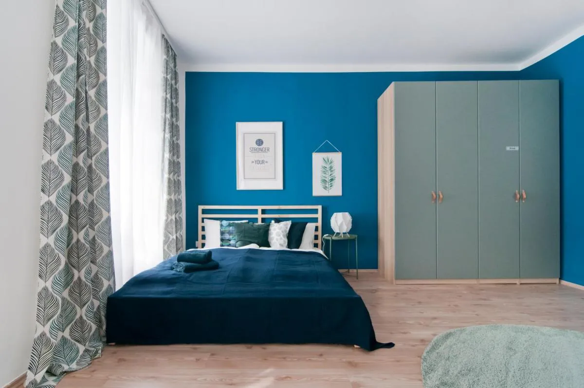 Stylish Self-Check-In Apartment With 2 Bedrooms - 3