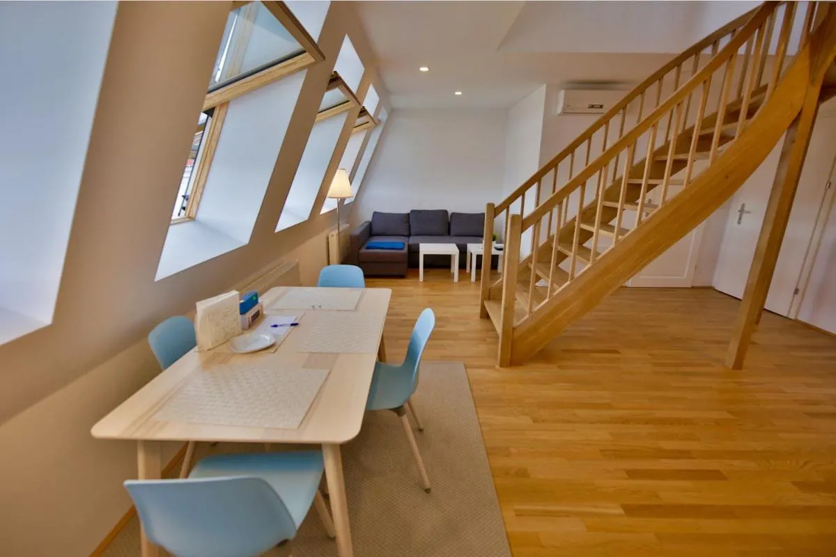 Sunny Penthouse DG 5 (Apt. 43) - 3