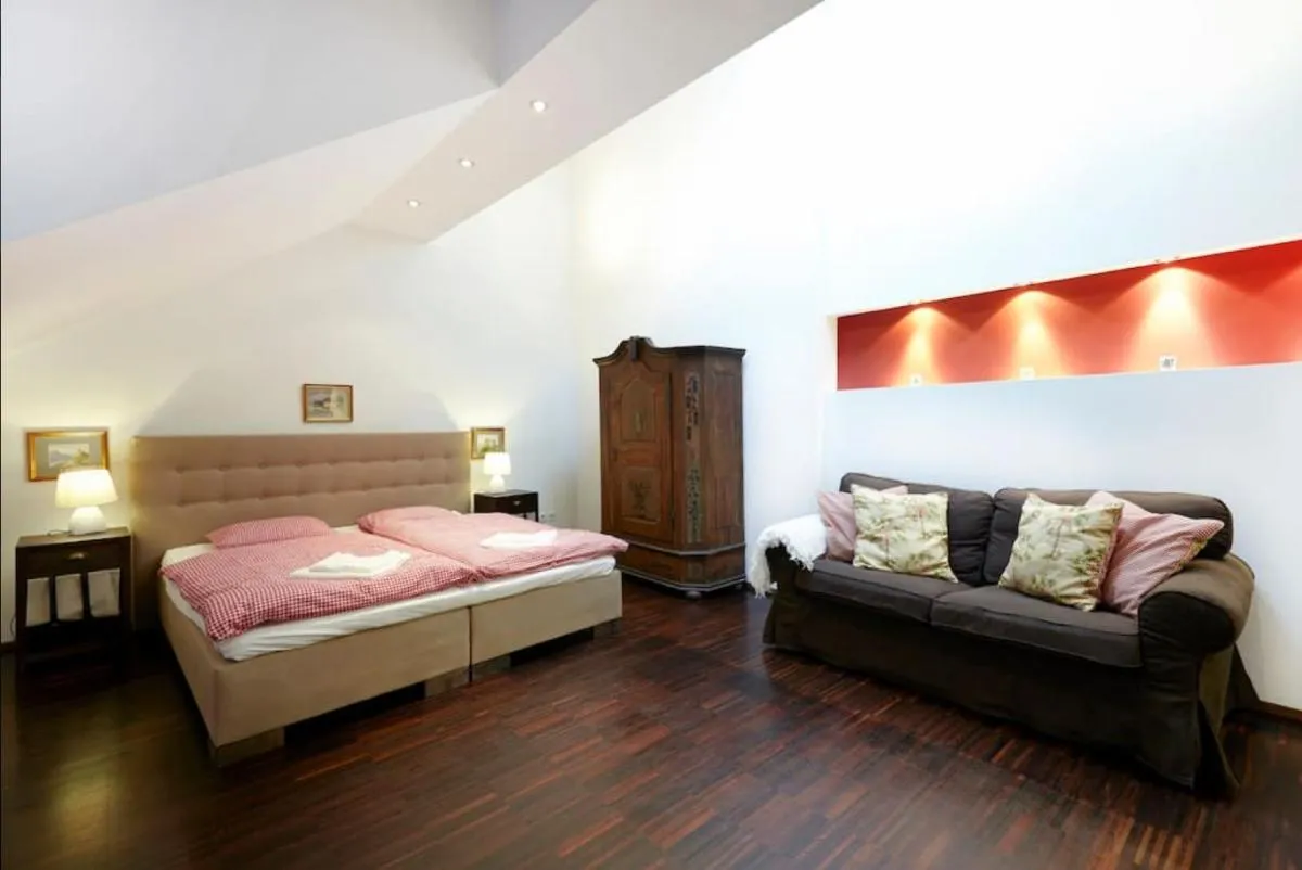Vienna Penthouse 1 - 3