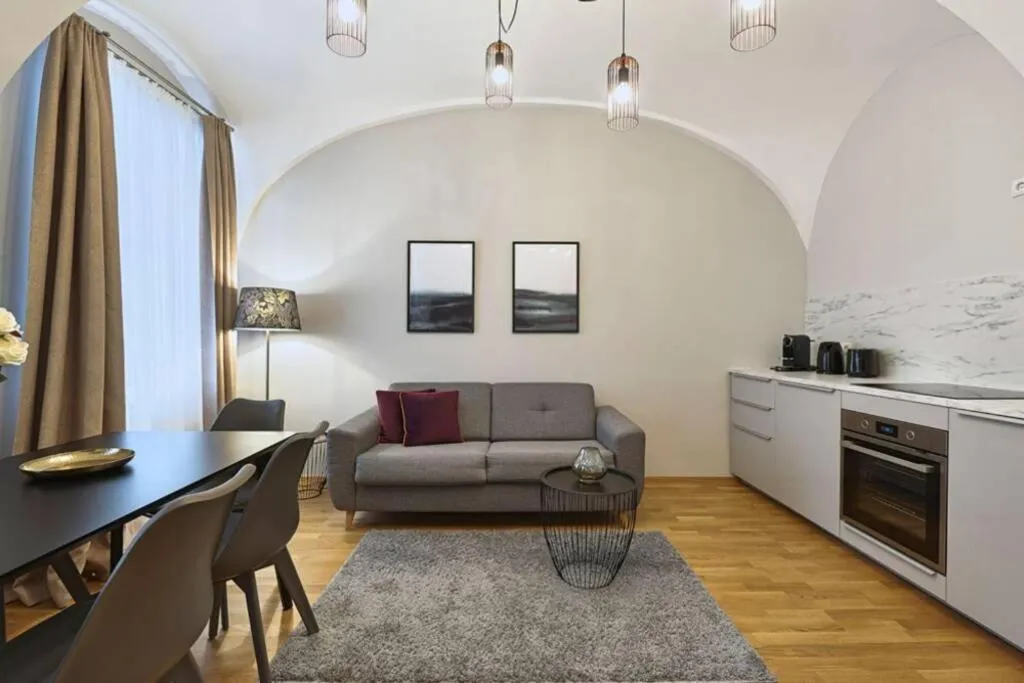 Vienne City Apartment Crown 6 - 2