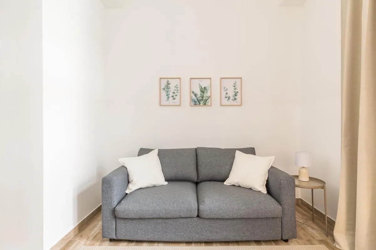 XXXl bed/ free parking/ central - 3