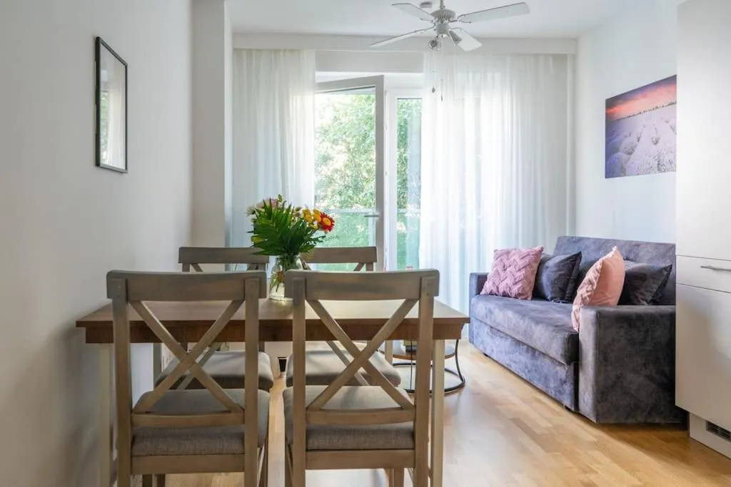 1BR Excellence, Fast to Centre by HM