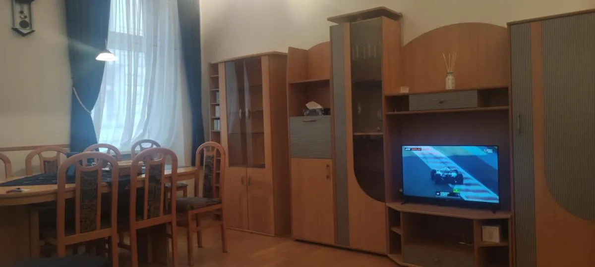 2-room Appartment near Westbahnhof (U 3) - 3
