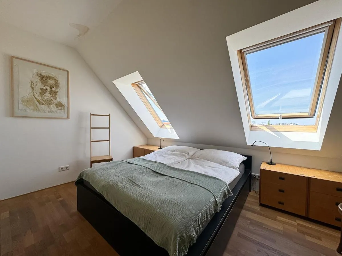 360° View Loft 2 - 2