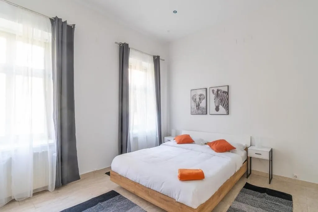 Centre Apartments