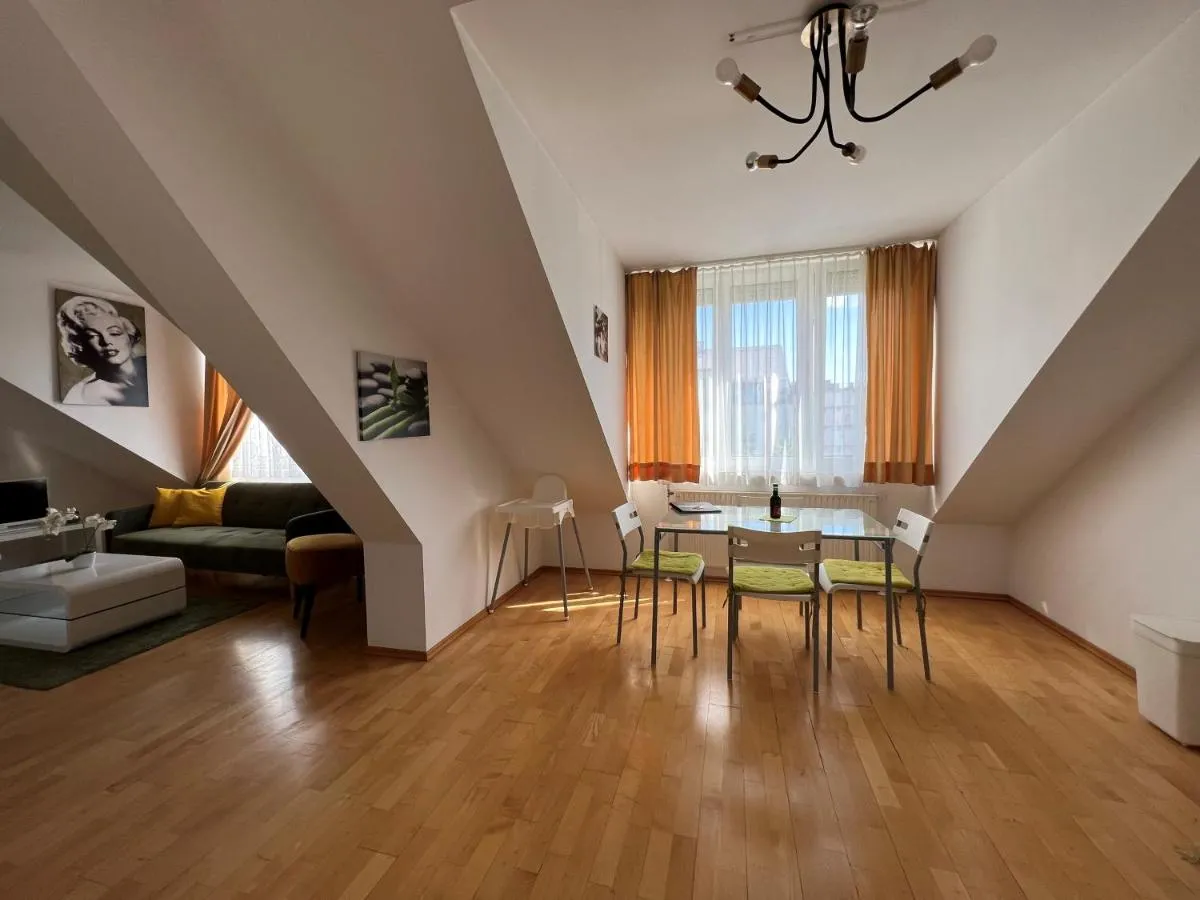 Cosy apartment in central location - 2
