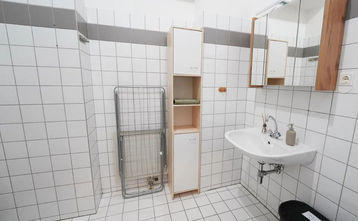 CozyNite Premium Apartment Hernals 1 - 3