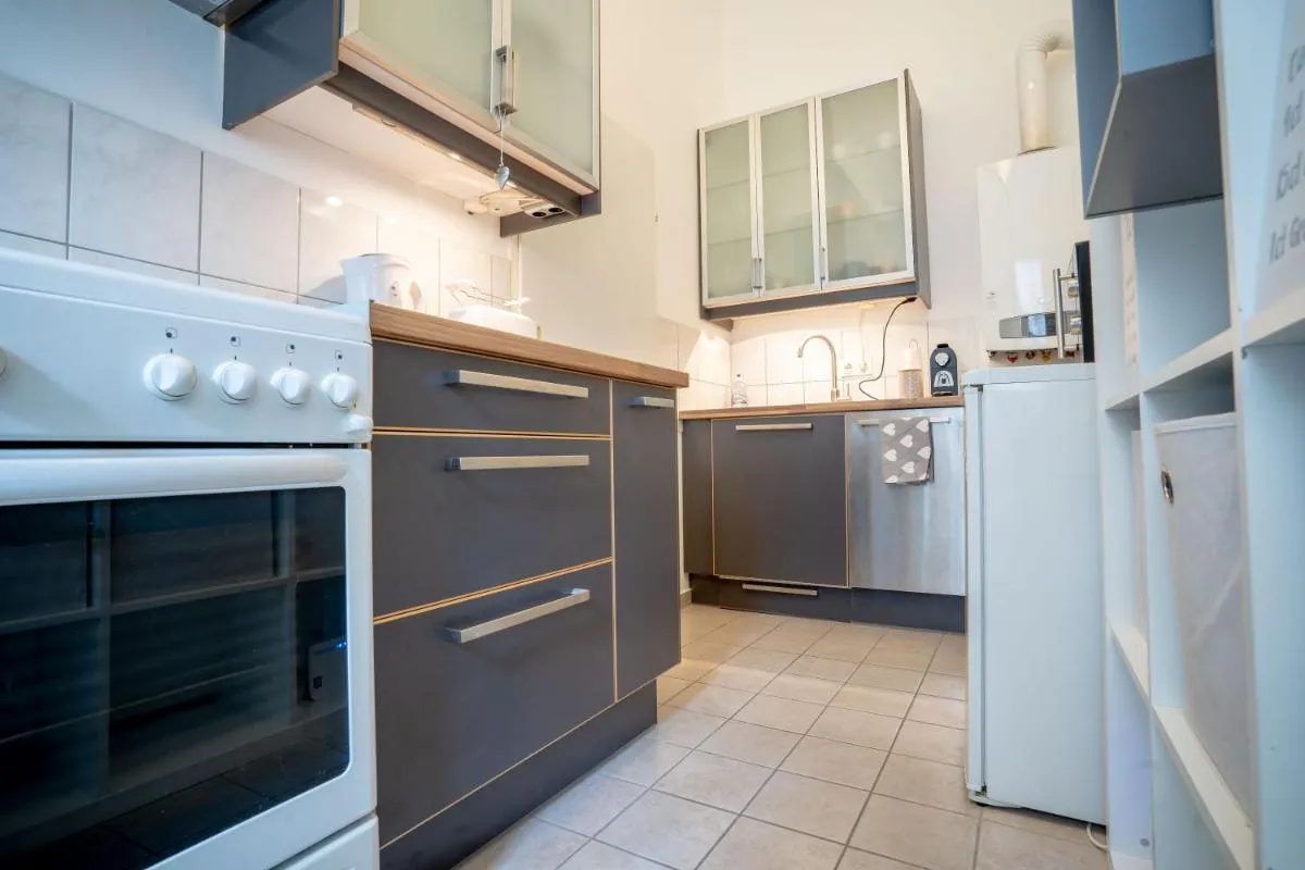 Cozy Modern Nest in the Heart of Vienna with Netflix - 3