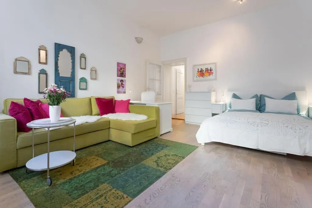 Danube Art Apartments - 2