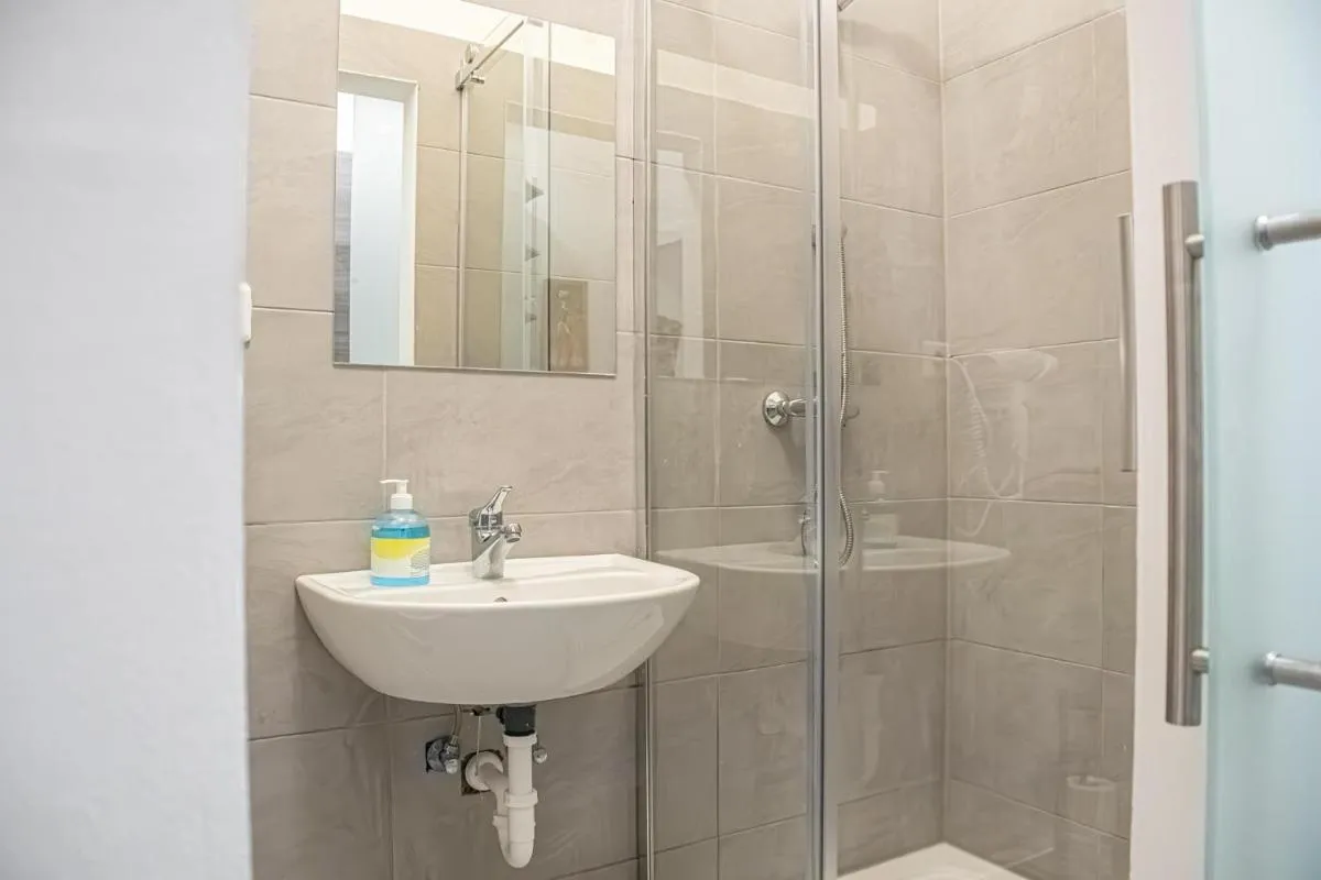 Delightful 2BR Apt.-Near Wiener Stadthalle - 3