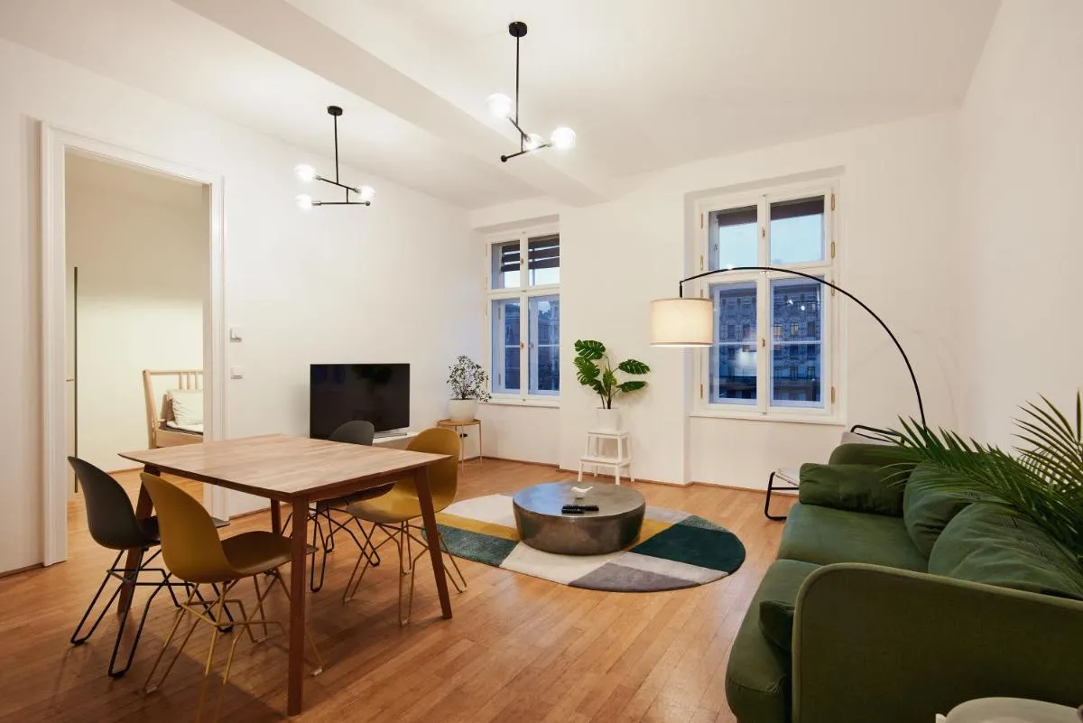 Designer Apartment in the City Center (Naschmarkt) - 2