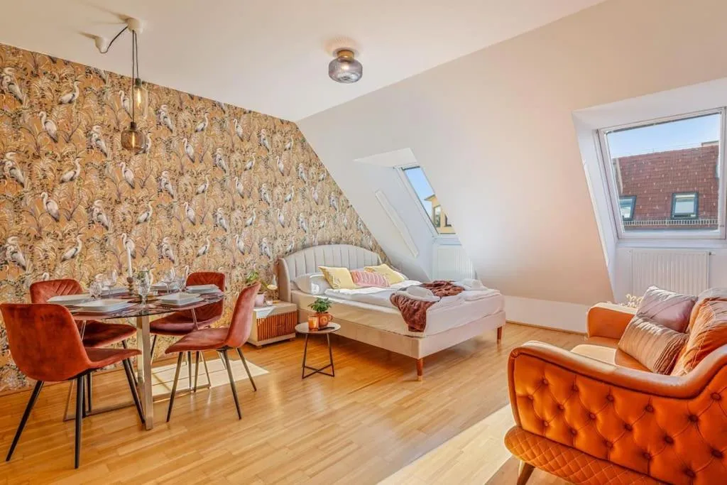 Dry Flower Apt. / 2BR. / Rooftop / new - 3