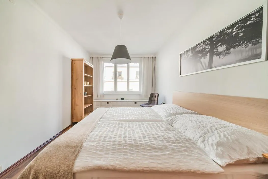 FeelHome-Karmeliterviertel-6 Gäste-WiFi-Smart TV - 2