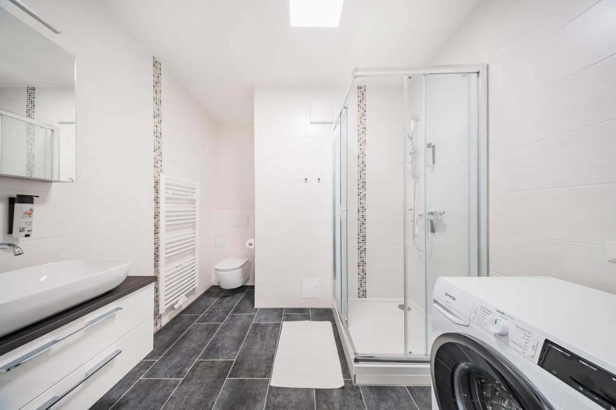 HOME1 – Josefstadt Apartments - 3