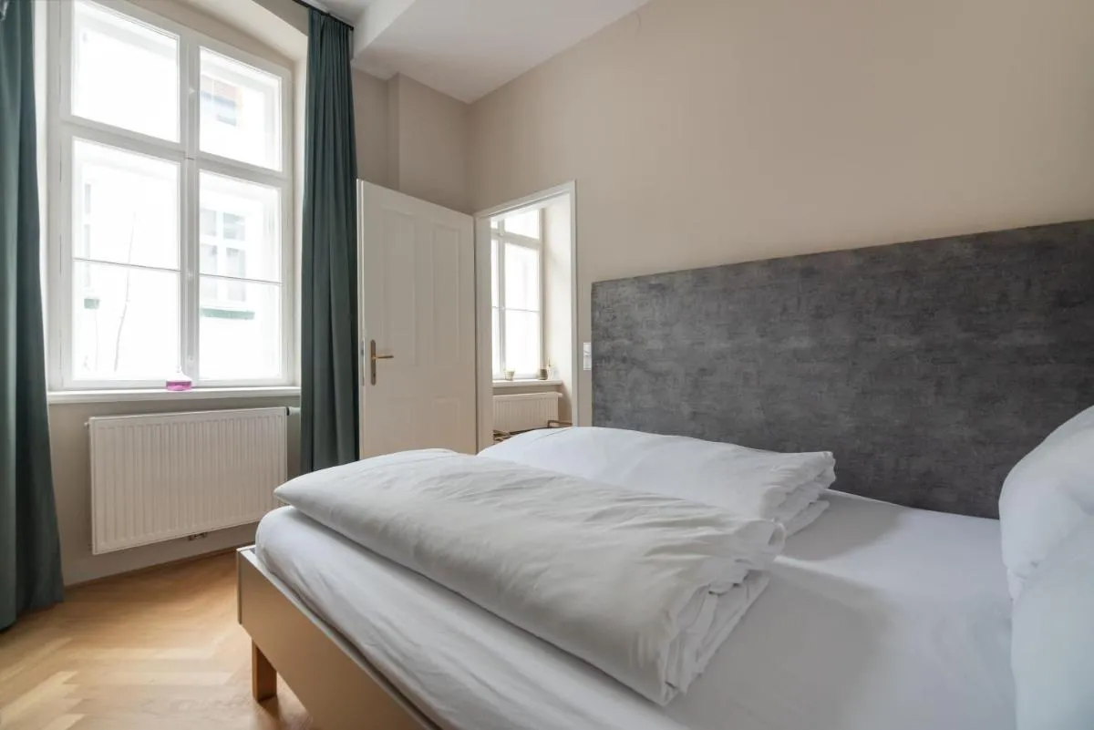 Hochwertiges Apartment mit direkter Anbindung zum Zentrum in hippen Viertel - 2