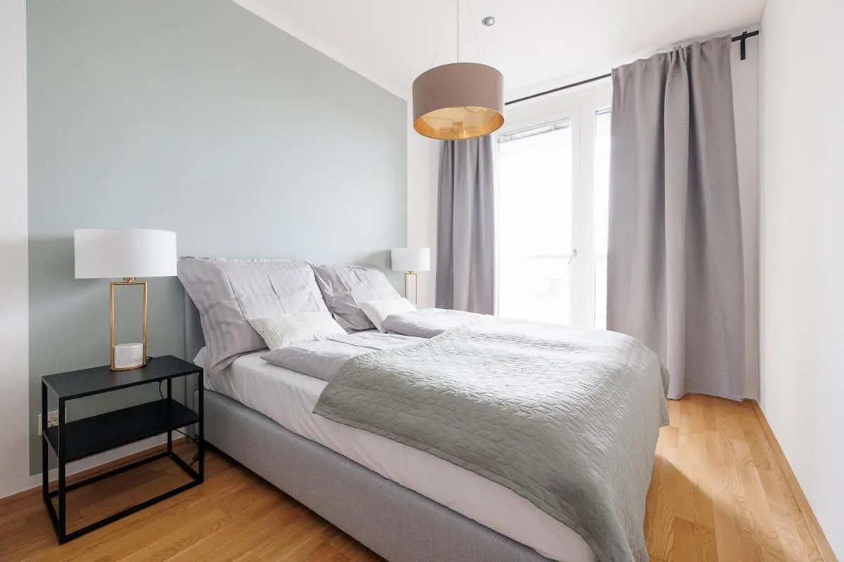 Lovely Apartment in Marina Tower – 10min to City Center - 2