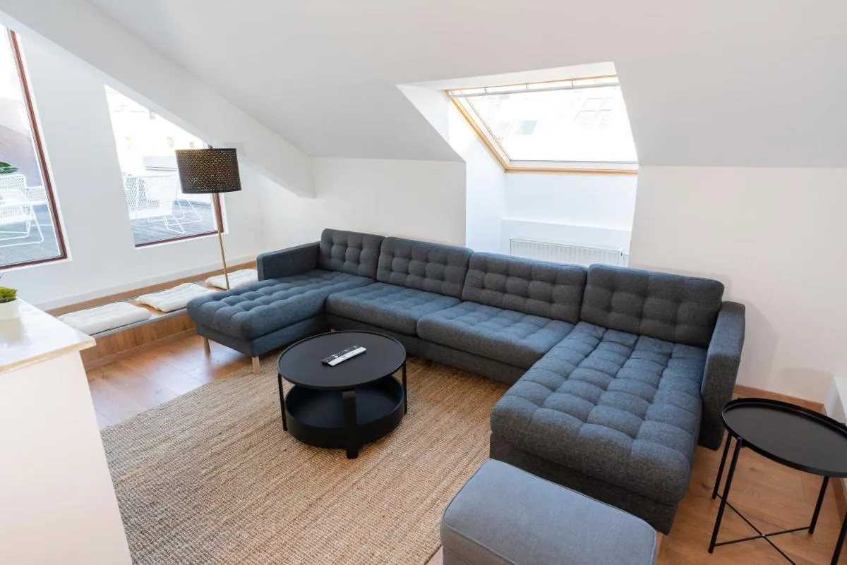 Luxury Penthouse – Augarten - 3