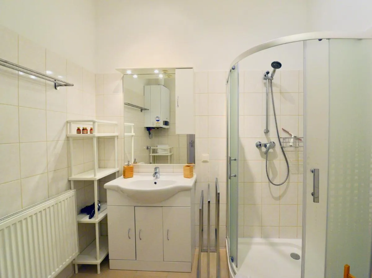 Perfect for Families and Mid-Term-Stays - 3