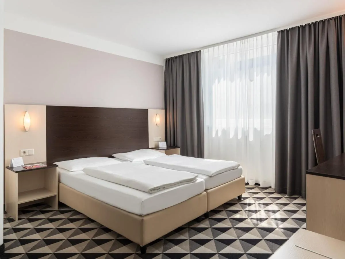 Premier Inn Wien City Hauptbahnhof - 2