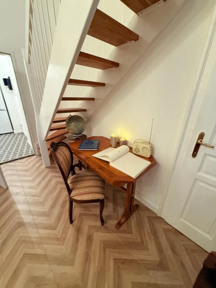 Schonbrunn Classic Apartment Contactless Check IN - 2