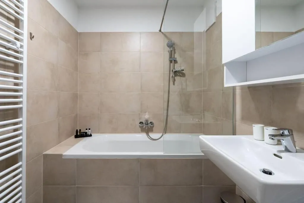 Stylish 1BR Escape, City Quick by HM - 3