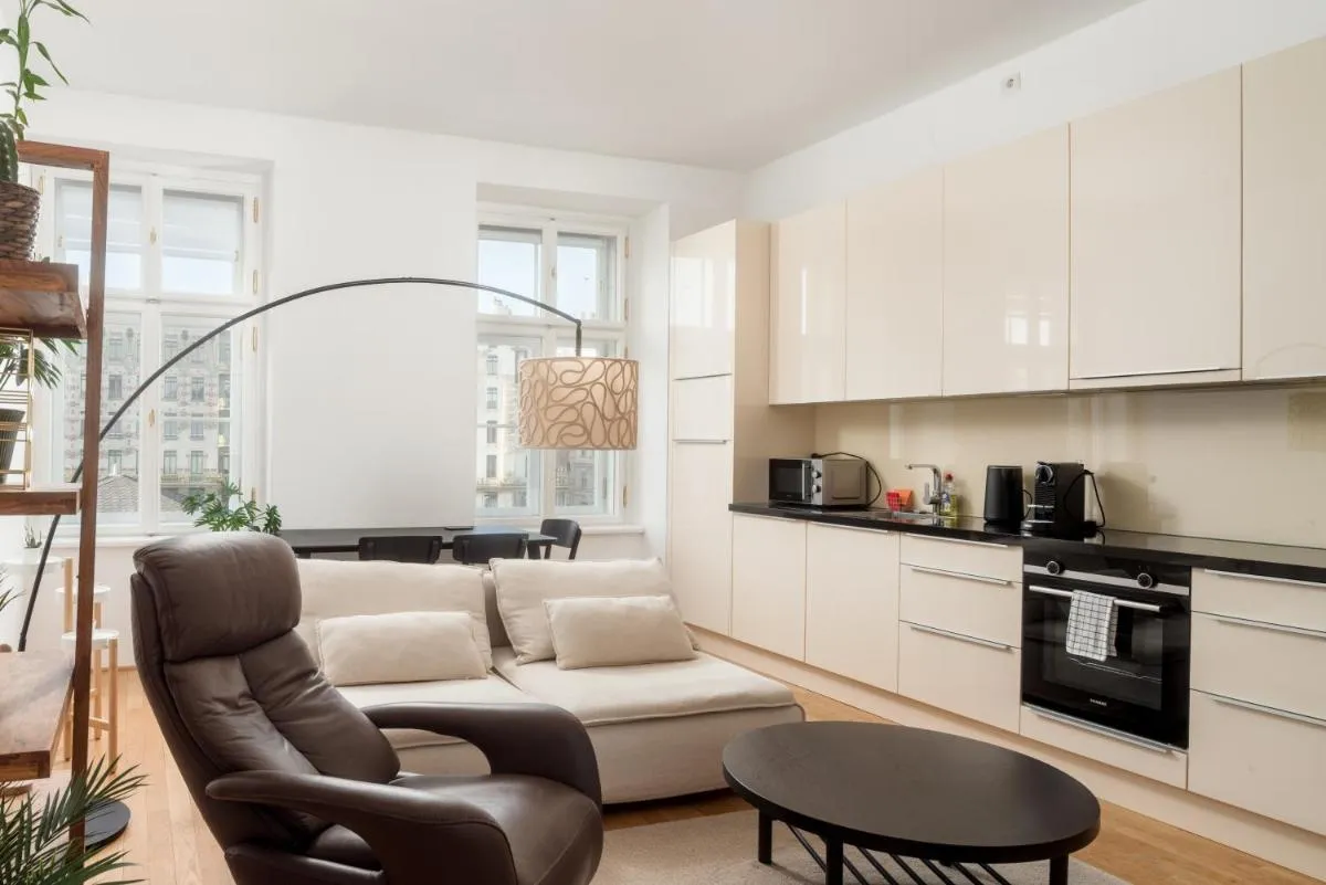 Stylish Designer Apartment at the Center of Vienna Naschmarkt - 2