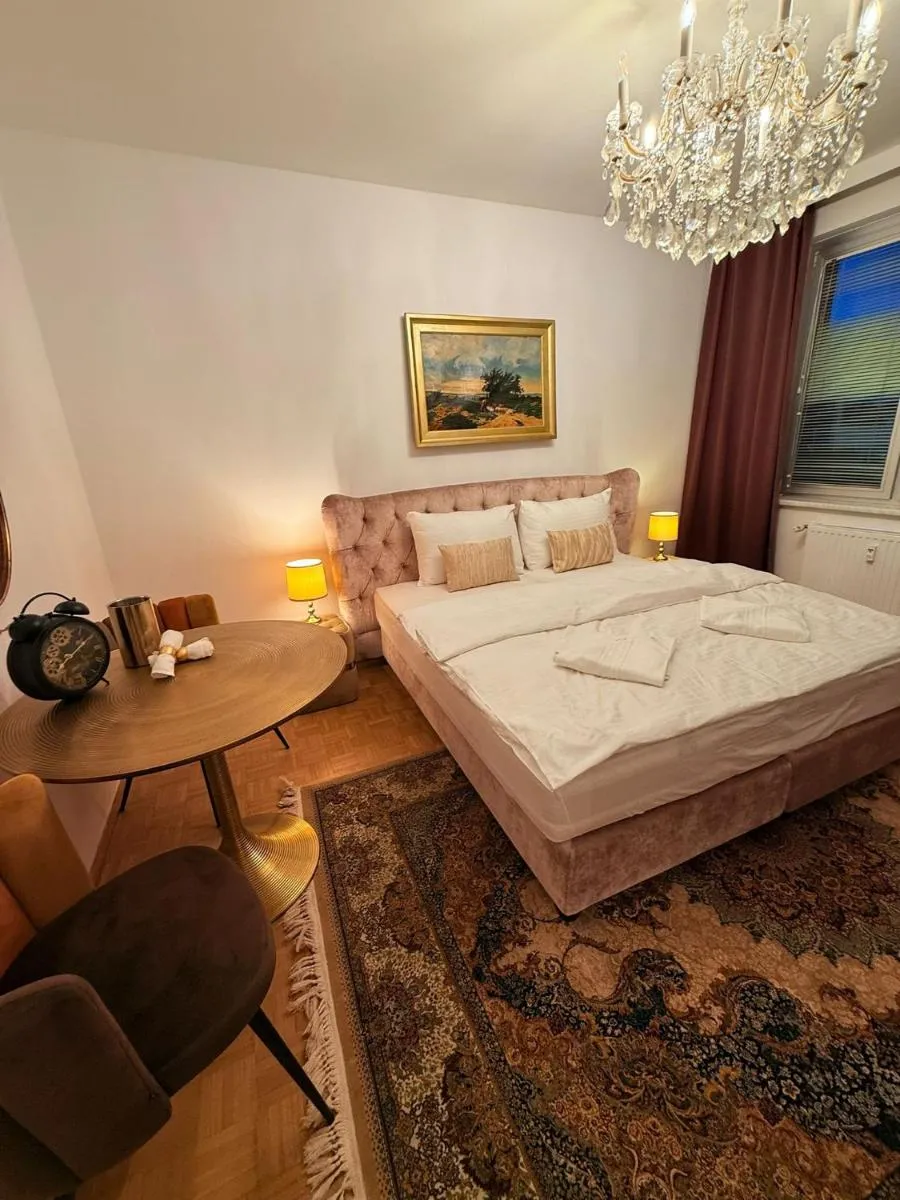 Sunsets and Sunrise Luxury Suites by Milochev - 2