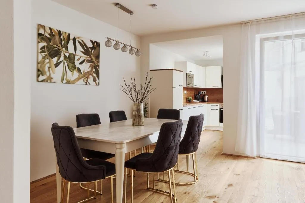 Symphony Apartments Vienna – Garden, Terrace and Grill
