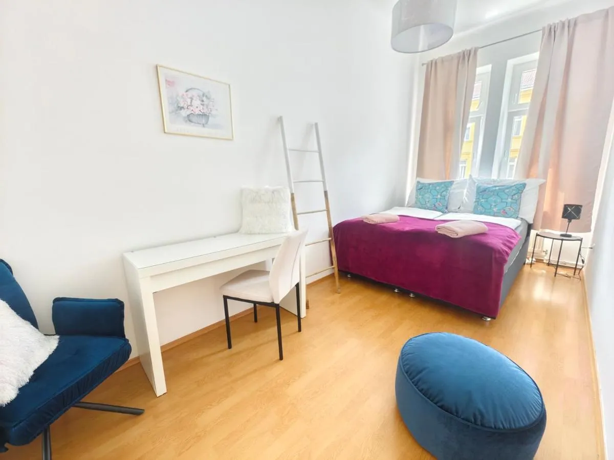 The ROSE Apartment – Near Schönbrunn Palace - 3